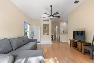 6402 Park Lake Circle, Boynton Beach, FL 33437 - Photo 22