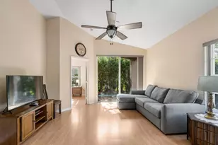 6402 Park Lake Cir, Boynton Beach, FL 33437 - Photo 14