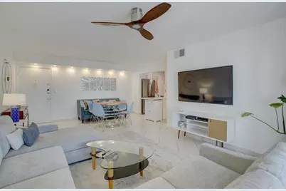 3020 NE 16th Avenue #304, Oakland Park, FL 33334 - Photo 4