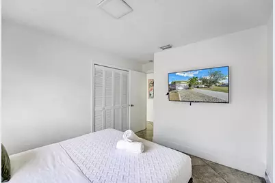 6481 Kimberly Boulevard, North Lauderdale, FL 33068 - Photo 14