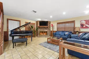 200 Windy Point Rd, Lake Placid, FL 33852 - Photo 2