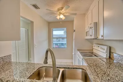 3151 SE Aster Lane #1306, Stuart, FL 34994 - Photo 8