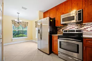 9999 SW 26th Ct, Miramar, FL 33025 - Photo 10