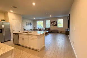 5784 SE Edgewater Cir, Stuart, FL 34997 - Photo 2