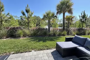 5784 SE Edgewater Cir, Stuart, FL 34997 - Photo 8