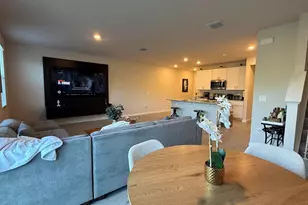 5784 SE Edgewater Cir, Stuart, FL 34997 - Photo 8