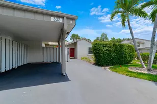 302 Deer Creek Wildwood Ln E, Deerfield Beach, FL 33442 - Photo 2