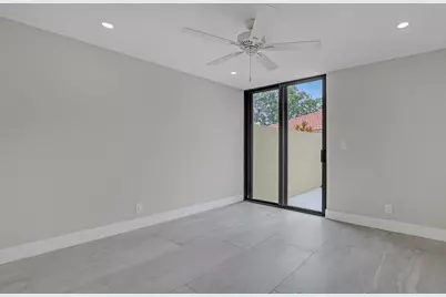 132 Old Meadow Way, Palm Beach Gardens, FL 33418 - Photo 32
