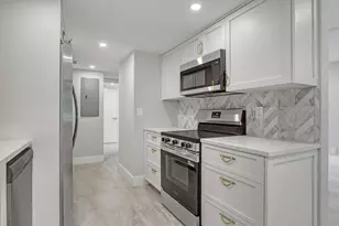 132 Old Meadow Way, Palm Beach Gardens, FL 33418 - Photo 16