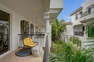 835 NE 16th Terrace, Fort Lauderdale, FL 33304 - Photo 12