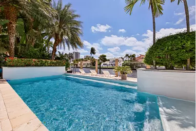 272 Imperial Lane, Lauderdale by the Sea, FL 33308 - Photo 2