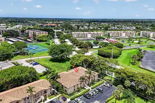 9521 Boca Cove Cir, Boca Raton, FL 33428 - Photo 4