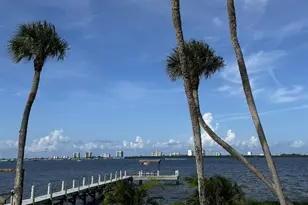 13827 S Indian River Dr, Jensen Beach, FL 34957 - Photo 2