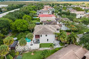 9521 Eden Manor, Parkland, FL 33076 - Photo 4