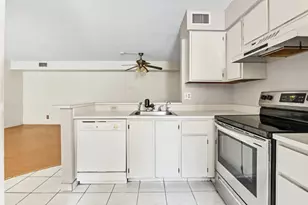 6586 Southurst Terrace, Delray Beach, FL 33446 - Photo 14