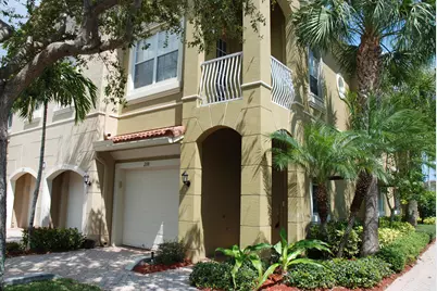 4930 Bonsai Circle #208, Palm Beach Gardens, FL 33418 - Photo 2
