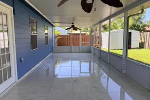 5271 Harwood Ln, Lake Worth, FL 33467 - Photo 12