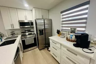 2601 NE 3rd Ct, Boynton Beach, FL 33435 - Photo 1