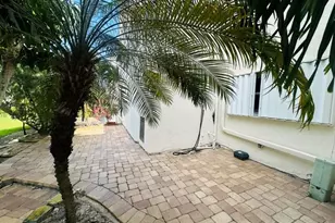 2601 NE 3rd Ct, Boynton Beach, FL 33435 - Photo 28