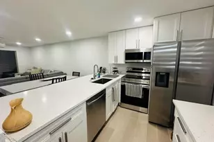 2601 NE 3rd Ct, Boynton Beach, FL 33435 - Photo 2