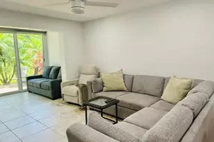 2601 NE 3rd Ct, Boynton Beach, FL 33435 - Photo 10
