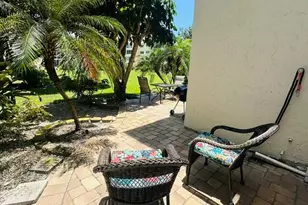 2601 NE 3rd Ct, Boynton Beach, FL 33435 - Photo 24