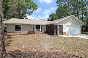 271 NE Naylor St St, Palm Bay, FL 32907 - Photo 2