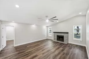271 NE Naylor St St, Palm Bay, FL 32907 - Photo 8