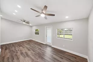 271 NE Naylor St St, Palm Bay, FL 32907 - Photo 10