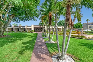 725 Lori Dr, Palm Springs, FL 33461 - Photo 48
