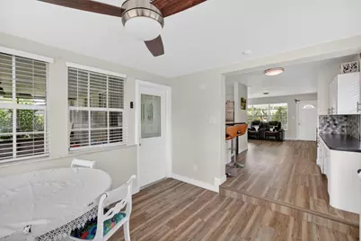 633 NW 30th Street, Wilton Manors, FL 33311 - Photo 16