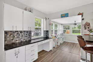 633 NW 30th St, Wilton Manors, FL 33311 - Photo 8