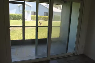 3883 Island Club Cir W, Lantana, FL 33462 - Photo 8