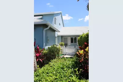 3883 Island Club Circle W, Lantana, FL 33462 - Photo 4