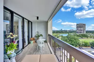 2000 Presidential Way, West Palm Beach, FL 33401 - Photo 2