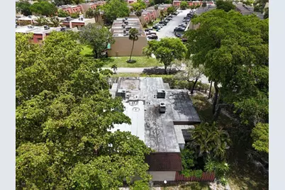5818 Swordfish Court #B, Tamarac, FL 33319 - Photo 4