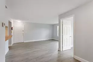 2301 N Congress Ave, Boynton Beach, FL 33426 - Photo 6