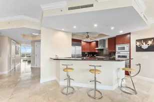 6000 Island Blvd, Aventura, FL 33160 - Photo 8