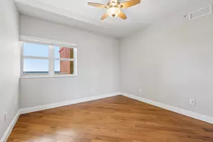 2640 Lake Shore Dr, Riviera Beach, FL 33404 - Photo 24