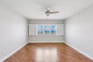 2640 Lake Shore Dr, Riviera Beach, FL 33404 - Photo 36