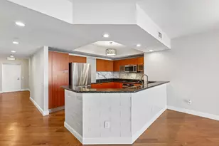 2640 Lake Shore Dr, Riviera Beach, FL 33404 - Photo 16