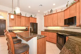 7600 Greenbrier Cir, Port Saint Lucie, FL 34986 - Photo 14