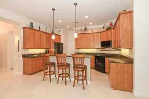 7600 Greenbrier Cir, Port Saint Lucie, FL 34986 - Photo 8