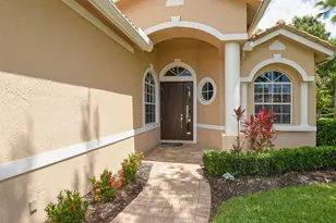 7600 Greenbrier Cir, Port Saint Lucie, FL 34986 - Photo 6