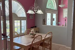 2301 SE Mariola Ave SE, Port Saint Lucie, FL 34952 - Photo 10
