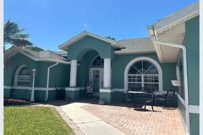 2301 SE Mariola Avenue SE, Port Saint Lucie, FL 34952 - Photo 2