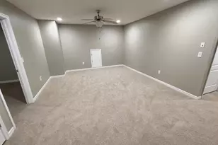 10605 Avian Forrest Dr, Riverview, FL 33578 - Photo 2