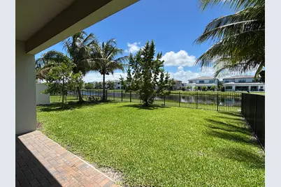 17029 Teton River Road, Boca Raton, FL 33496 - Photo 10