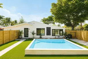 1724 NE 17th St, Fort Lauderdale, FL 33305 - Photo 1