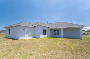 1221 SW Alcantarra Blvd, Port Saint Lucie, FL 34953 - Photo 4